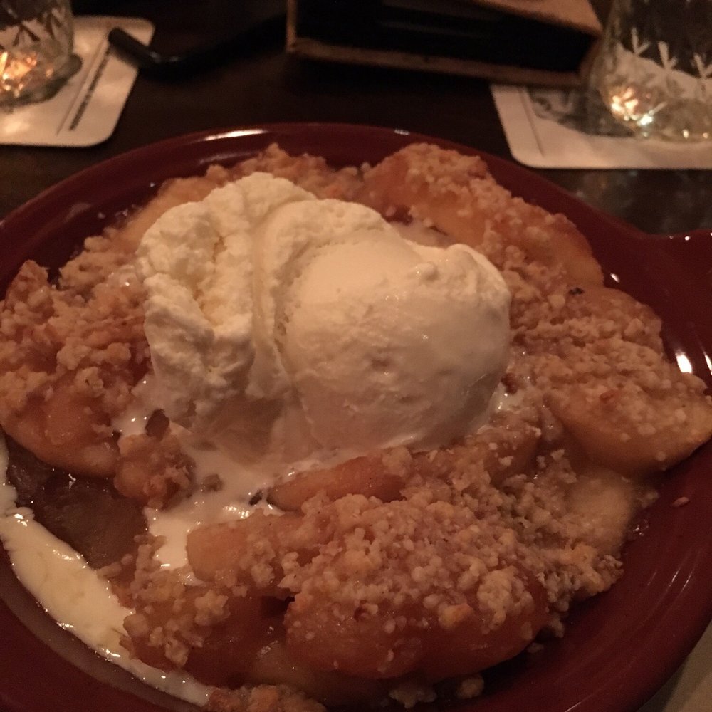 Parkside 23 - Apple pie a la mode - New American Near Me - Brookfield, Wisconsin