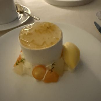 Four Twenty Five by Jean-Georges - Dessert- meringue with oranges, cre lemon sorbet and eucalyptus - American Near Me - New York, New York Four Twenty Five by Jean-Georges - Dessert- meringue with oranges, cre lemon sorbet and eucalyptus - American Near Me - New York, New York
