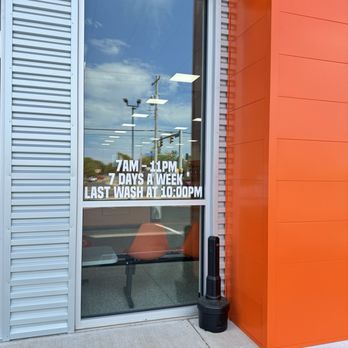 Spin City Laundry - Laundromat Near Me - Midwest City, Oklahoma Spin City Laundry - Laundromat Near Me - Midwest City, Oklahoma