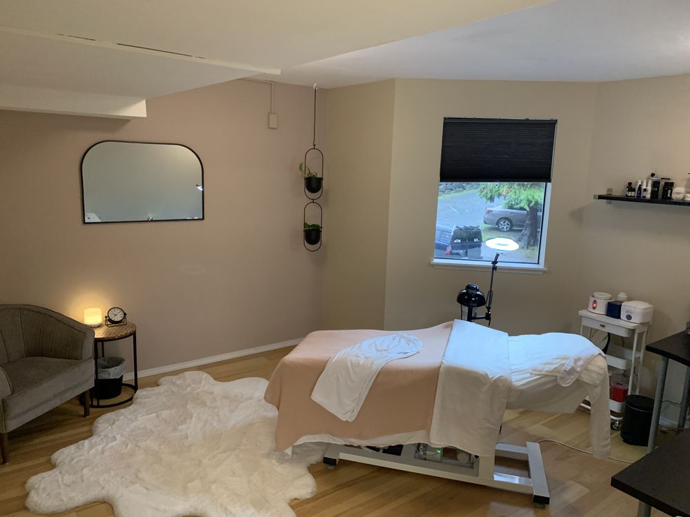 Aesthetix Beauty Logo