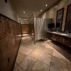 BJ's Restaurant & Brewhouse