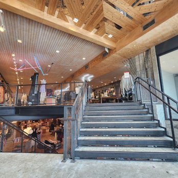 Urban Outfitters - Men's Clothing Near Me - Delray Beach, Florida