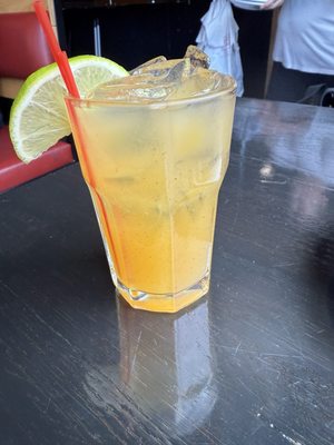 5 Rabanitos Hyde Park by null