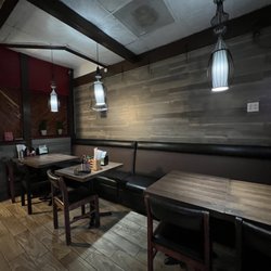 Pho May - View of the dining area.