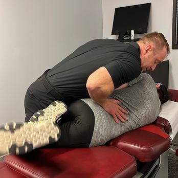Whole Body Chiropractic - Allen - Dr. Sebo adjusting a Patient w/ Osteoarthritis in the Spine in only his 30s. Results so far have been 5-Star, across the board. - Chiropractors Near Me - Allen, Texas Whole Body Chiropractic - Allen - Dr. Sebo adjusting a Patient w/ Osteoarthritis in the Spine in only his 30s. Results so far have been 5-Star, across the board. - Chiropractors Near Me - Allen, Texas