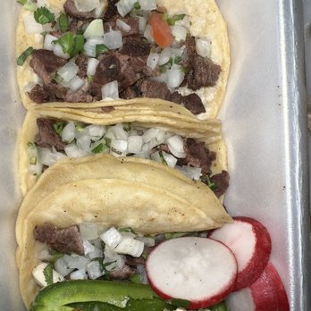 Los Tamales Restaurant - Street Tacos - Mexican Near Me - Tacoma, Washington