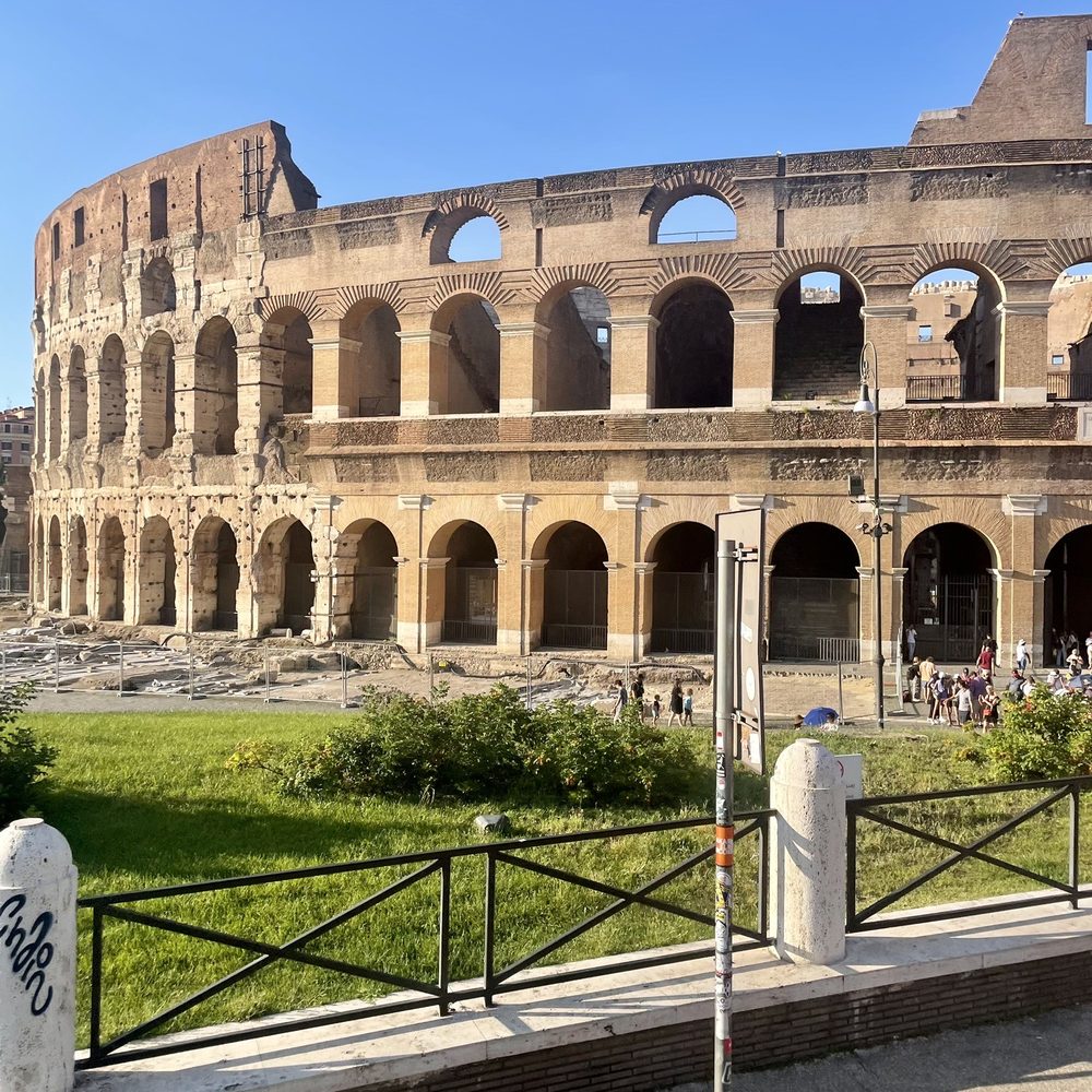 Colosseo - Local Flavor Near Me - Rome, RM