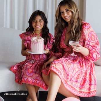 T'antay Miami Cakes - We ordered a "Curated Design" Mini- Funfetti with pink on the outside! (cake topper from Amazon) - Custom Cakes Near Me T'antay Miami Cakes - We ordered a "Curated Design" Mini- Funfetti with pink on the outside! (cake topper from Amazon) - Custom Cakes Near Me