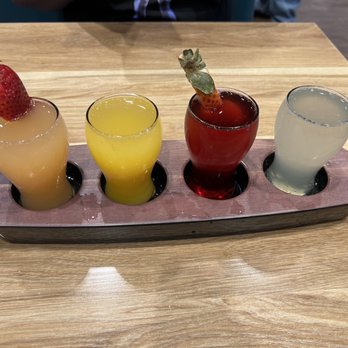Broken Yolk Cafe - The mimosa flight is a decent size to try, but not something I would want to buy again. - American Near Me - Glendora, California Broken Yolk Cafe - The mimosa flight is a decent size to try, but not something I would want to buy again. - American Near Me - Glendora, California