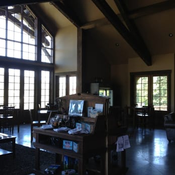 Silvara Cellars - Wine Tasting Room Near Me - Leavenworth, Washington Silvara Cellars - Wine Tasting Room Near Me - Leavenworth, Washington