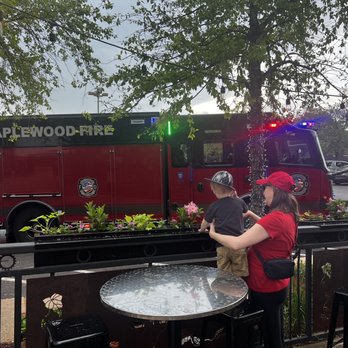 Schlafly Bottleworks - Firefighters stopped by - Brewpubs Near Me - Maplewood, Missouri Schlafly Bottleworks - Firefighters stopped by - Brewpubs Near Me - Maplewood, Missouri