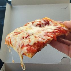 Sam's Pizza Shop