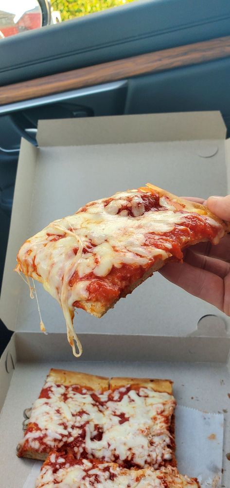 Sam's Pizza Shop Logo