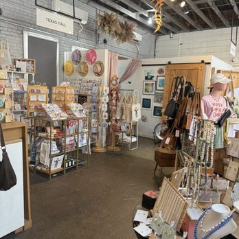 Mosaic Makers Collective - Store interior - Arts & Crafts Near Me - Dallas, Texas