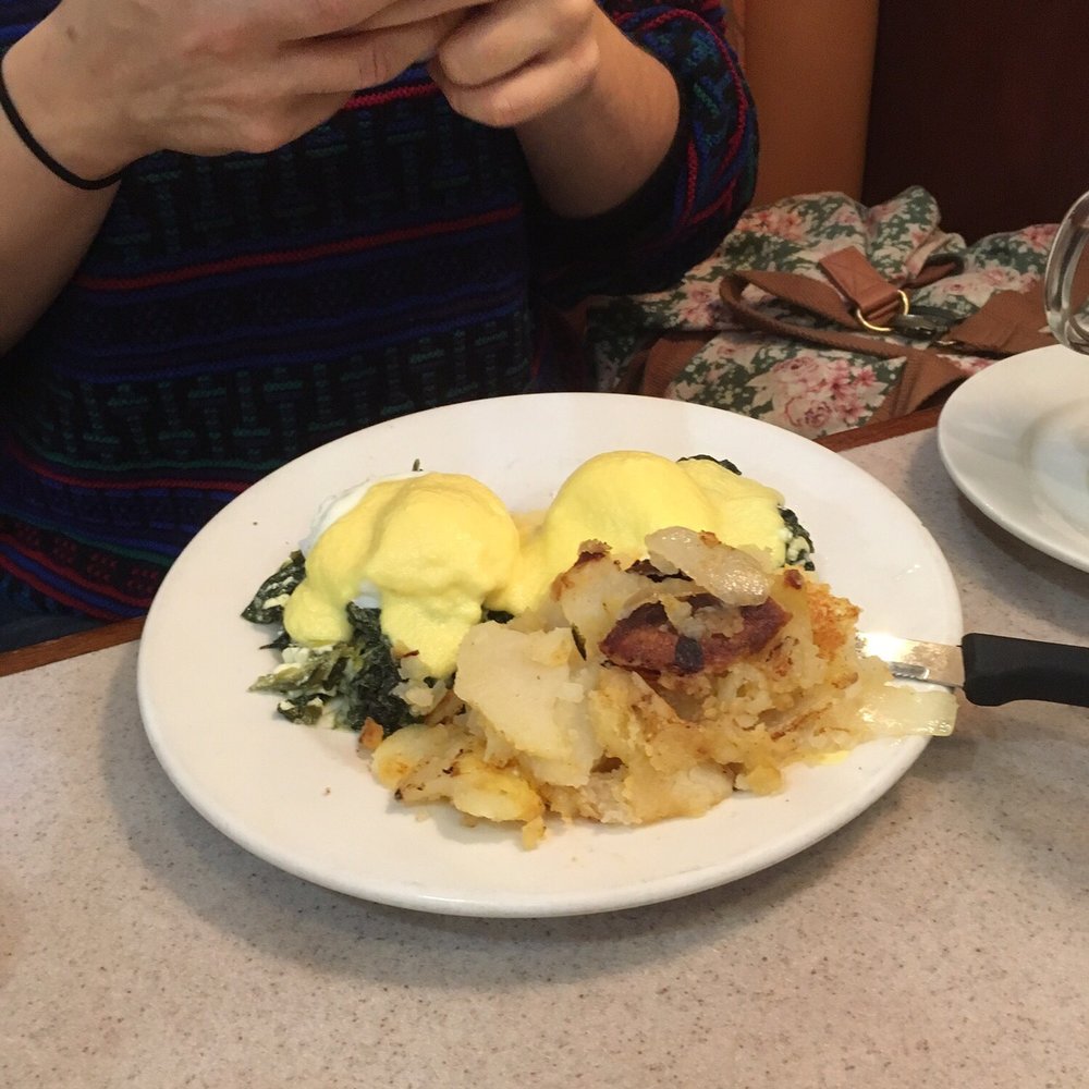 Applejack Diner - Eggs Florentine - Diners Near Me - New York, New York Applejack Diner - Eggs Florentine - Diners Near Me - New York, New York