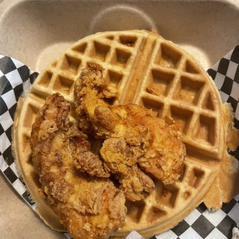 Kiki's Chicken Place - The chicken tender and waffle - Chicken Shop Near Me - Elk Grove, California