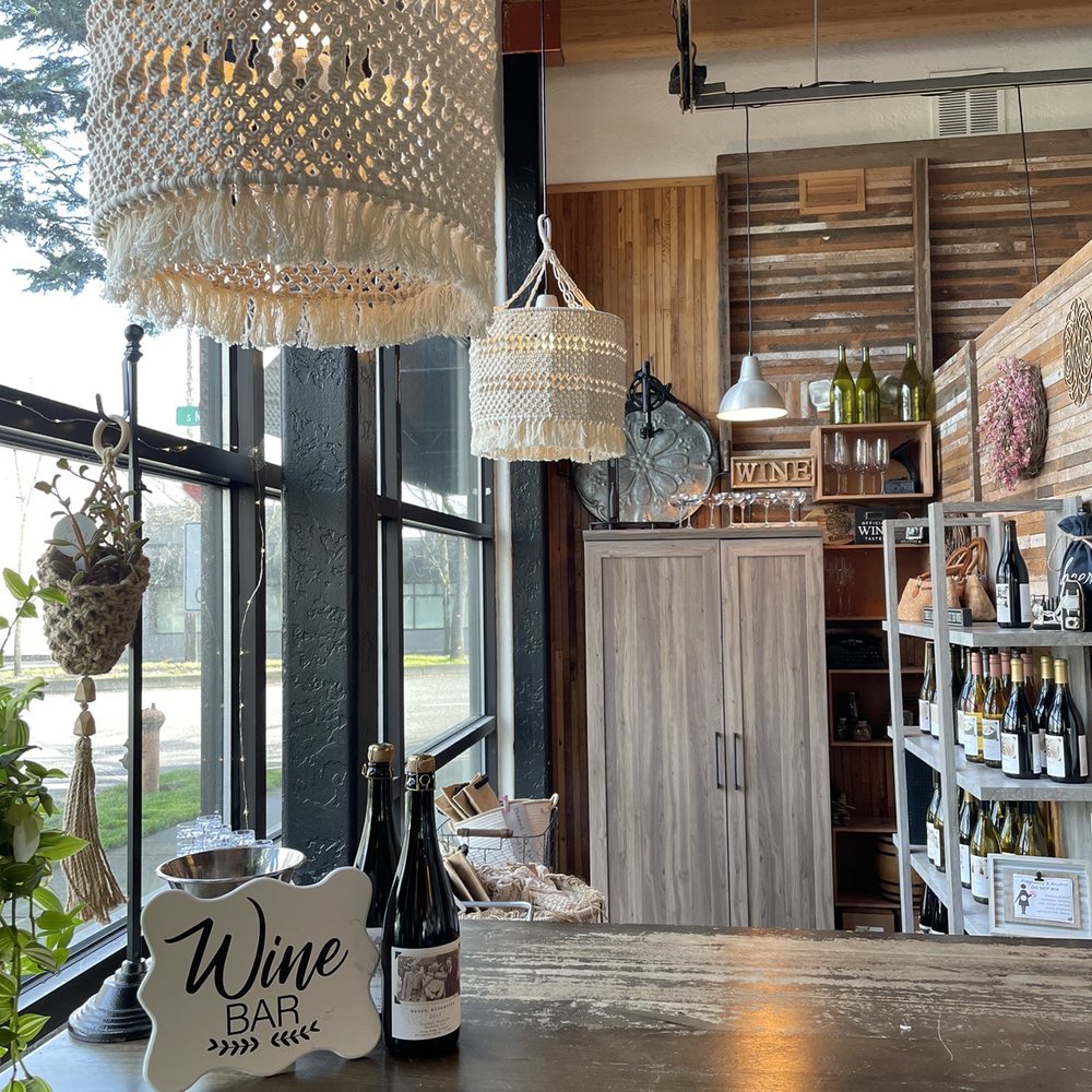 Woven Wineworks - Wine Tasting Classes Near Me - Portland, Oregon Woven Wineworks - Wine Tasting Classes Near Me - Portland, Oregon