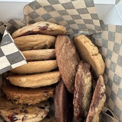 The DW Cookie - Assortments