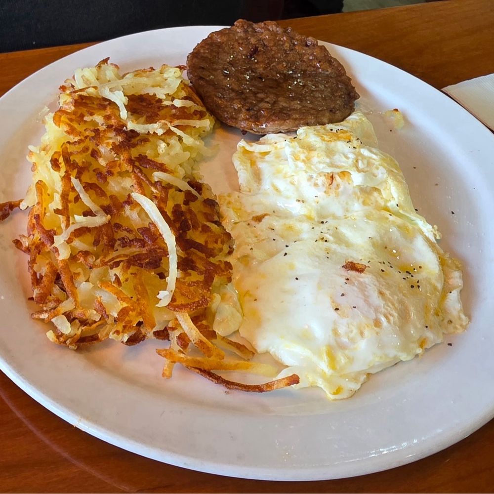 Pancake Palace - Sausage eggs and hash browns - Breakfast & Brunch Near Me - North Highlands, California Pancake Palace - Sausage eggs and hash browns - Breakfast & Brunch Near Me - North Highlands, California