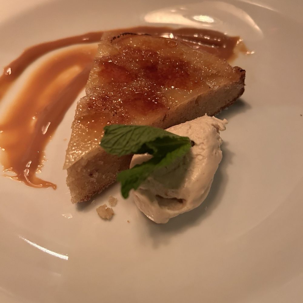 Leon's Full Service - Apple almond cake - Gastropubs Near Me - Decatur, Georgia