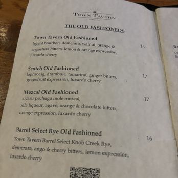 Town Tavern - Bars Near Me - Alameda, California