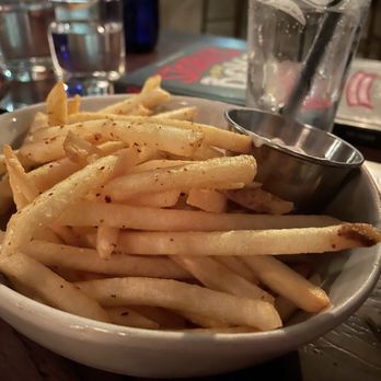 NORMANDIE - Fríes - Seafood Near Me - Portland, Oregon