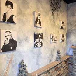 Bella Sicilia Italian Restaurant - Hallway to dining area