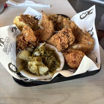 Mama G's Kitchen - Chicken wings - Soul Food Near Me - Springfield, Missouri