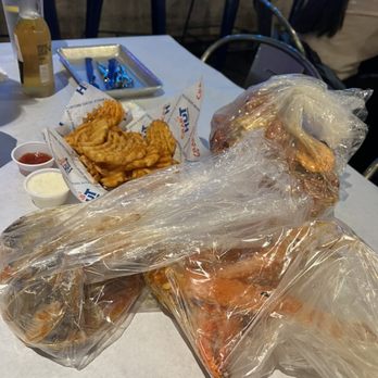 Crab Hut - Clams, Crawfish, Shrimp, King Crab Legs - Cajun/Creole Near Me - San Diego, California Crab Hut - Clams, Crawfish, Shrimp, King Crab Legs - Cajun/Creole Near Me - San Diego, California