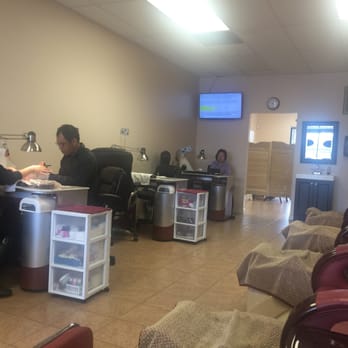 Helen Nails - The quietest, cutest nail salon in town. - Nail Salons Near Me - Hemet, California