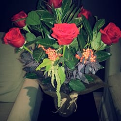 Botanics of Melbourne - My Valentine's Day roses! #besthusbandever