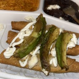 Taquitos Dorados Combo