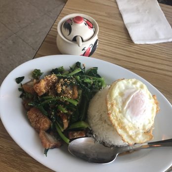 Krua Thai - Crispy pork special over Chinese broccoli & fried egg with chili (in red pot looking thing) - Thai Near Me - Chula Vista, California