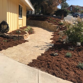 Pacific Landscaping and Maintenance - Retaining wall with pavers - Landscaping Near Me - San Diego, California Pacific Landscaping and Maintenance - Retaining wall with pavers - Landscaping Near Me - San Diego, California