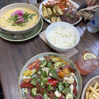 Forage - Yellow curry - Salad Near Me - Los Angeles, California