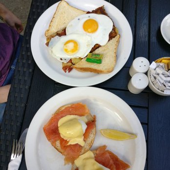 Moose Coffee - Bronx brunch (top), New Hampshire eggs (bottom). both not very good - American Near Me - Manchester, XGM Moose Coffee - Bronx brunch (top), New Hampshire eggs (bottom). both not very good - American Near Me - Manchester, XGM