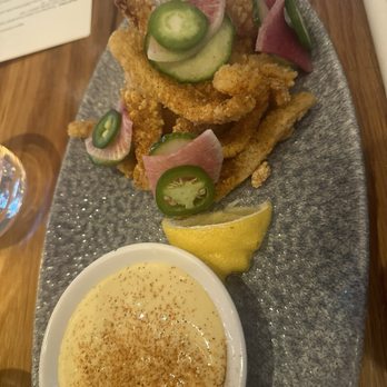Earls Kitchen + Bar - Yuzu Calamari - New American Near Me - Orlando, Florida