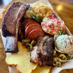 Dayne's Craft Barbecue Giftly Email, Text or Print, 100 S Front