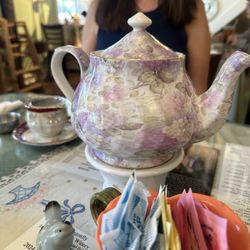 Dragonfly Tea Room and Gift Shop