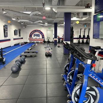 F45 Training Central Burbank - Training room - Circuit Training Gyms Near Me - Burbank, California F45 Training Central Burbank - Training room - Circuit Training Gyms Near Me - Burbank, California
