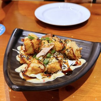 Beastside Kitchen - Seafood Near Me - Honolulu, Hawaii Beastside Kitchen - Seafood Near Me - Honolulu, Hawaii