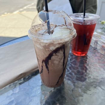 Verdigris Tea & Chocolate Bar - Tea and iced hot chocolate - Coffee & Tea Near Me - Hudson, New York Verdigris Tea & Chocolate Bar - Tea and iced hot chocolate - Coffee & Tea Near Me - Hudson, New York