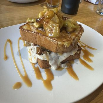 Silver Diner - Apple Pie French Toast - New American Near Me - Arlington, Virginia