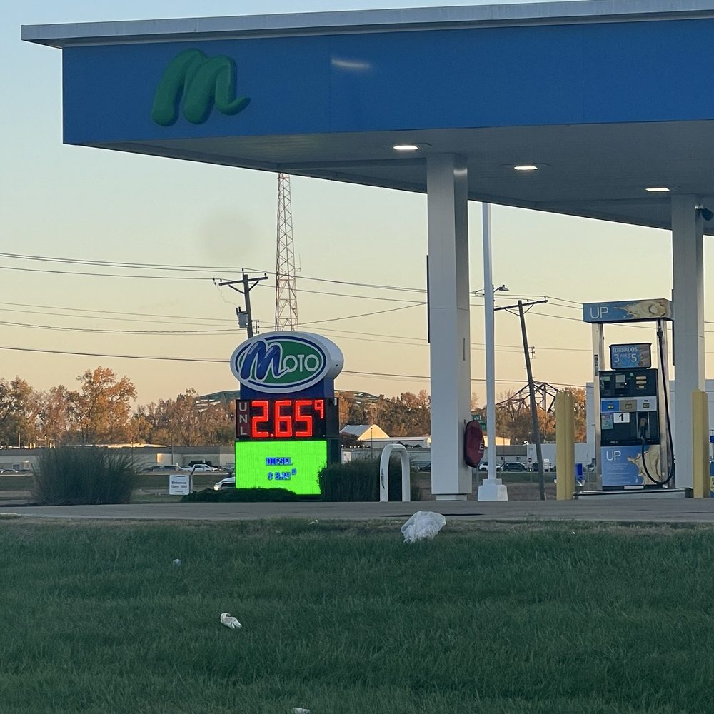 Motomart Convenience Stores - Convenience Stores Near Me - Saint Charles, Missouri Motomart Convenience Stores - Convenience Stores Near Me - Saint Charles, Missouri