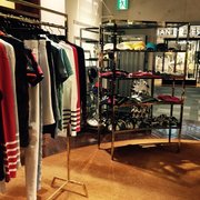 マーク＆ロナ - Updated January 2026 - 神宮前4丁目12-10, 渋谷区