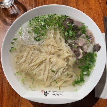 Le Mien Craft Noodle - Traditional Noodle with Beef - Chinese Near Me - Ottawa, Ontario Le Mien Craft Noodle - Traditional Noodle with Beef - Chinese Near Me - Ottawa, Ontario