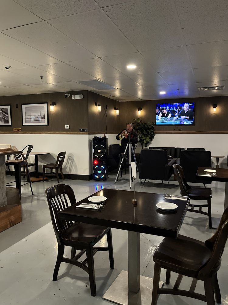 PK Oyster Bar - Photo 2