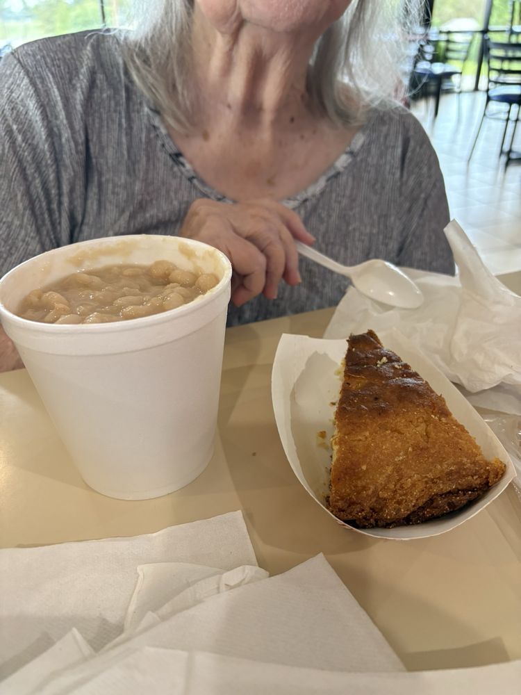 Bulldog Restaurant Logo