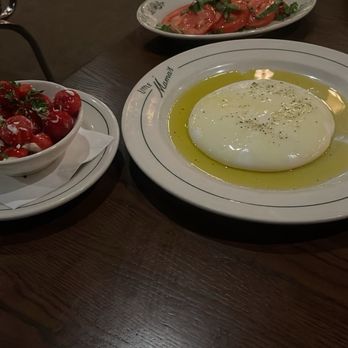 Little Mama's - Mozzarella presentation - Italian Near Me - Charlotte, North Carolina Little Mama's - Mozzarella presentation - Italian Near Me - Charlotte, North Carolina
