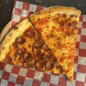 Upside Pizza - Pepperoni and Spicy Vodka - Pizza Near Me - New York, New York Upside Pizza - Pepperoni and Spicy Vodka - Pizza Near Me - New York, New York